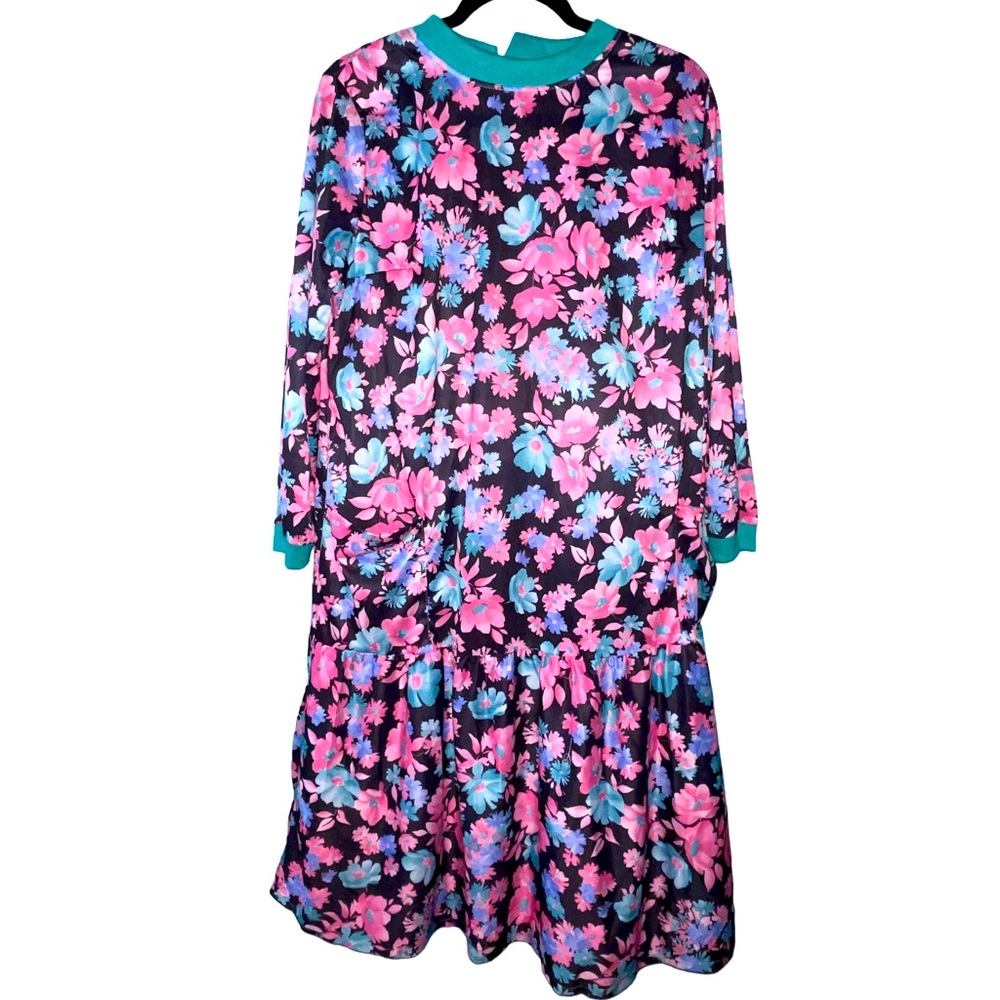 Open back dress with pockets (Sz Lg) for seniors,patients, or disabled adults